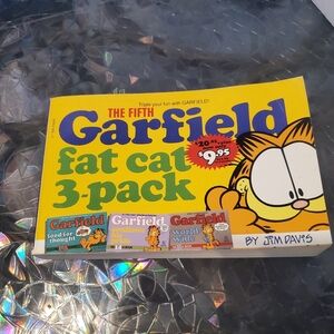 The Fifth Garfield Fat Cat 3-Pack Paperback – January 30, 1996 by Jim Davis